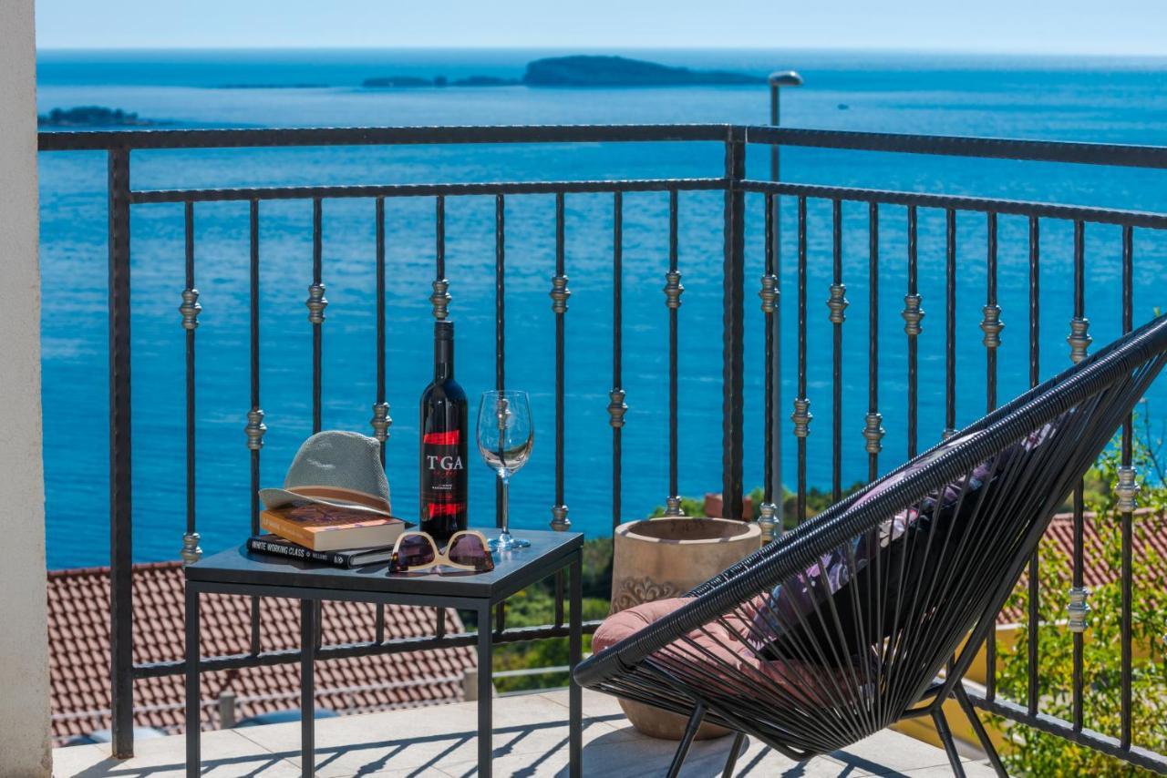 Golden Seaview Holiday Home Mlini Esterno foto