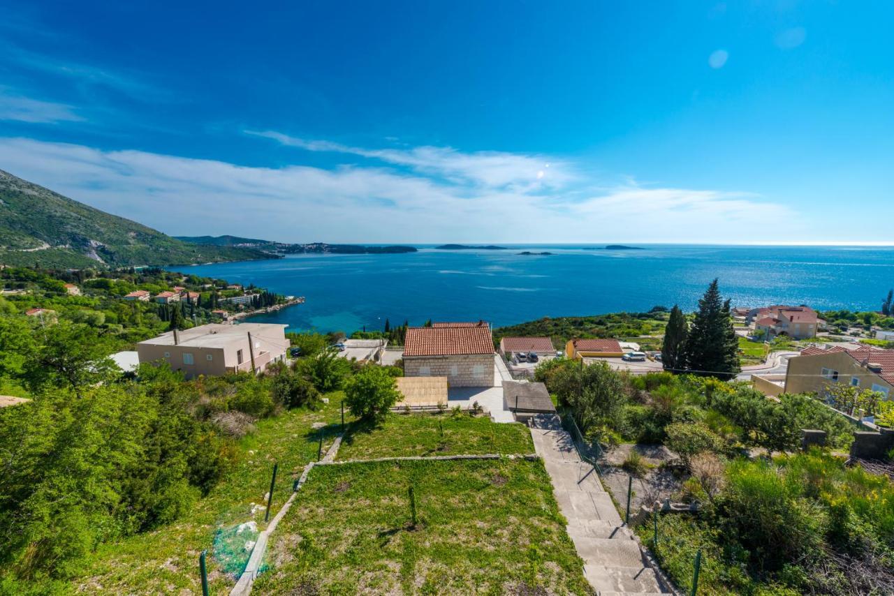 Golden Seaview Holiday Home Mlini Esterno foto