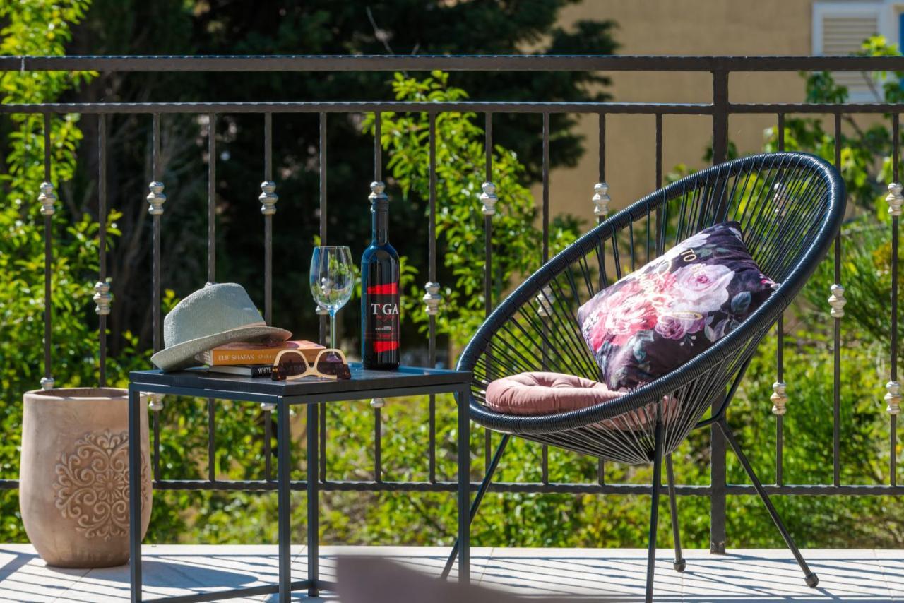 Golden Seaview Holiday Home Mlini Esterno foto