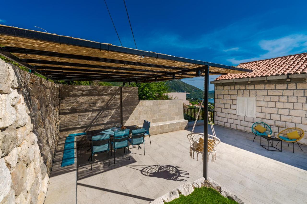 Golden Seaview Holiday Home Mlini Esterno foto
